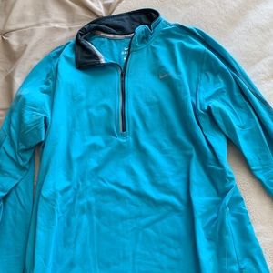 Women’s fleece pullover